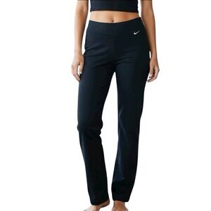 Nike Fit Dry Activewear Stretchy Wide leg Black Pants Size S(4/6)